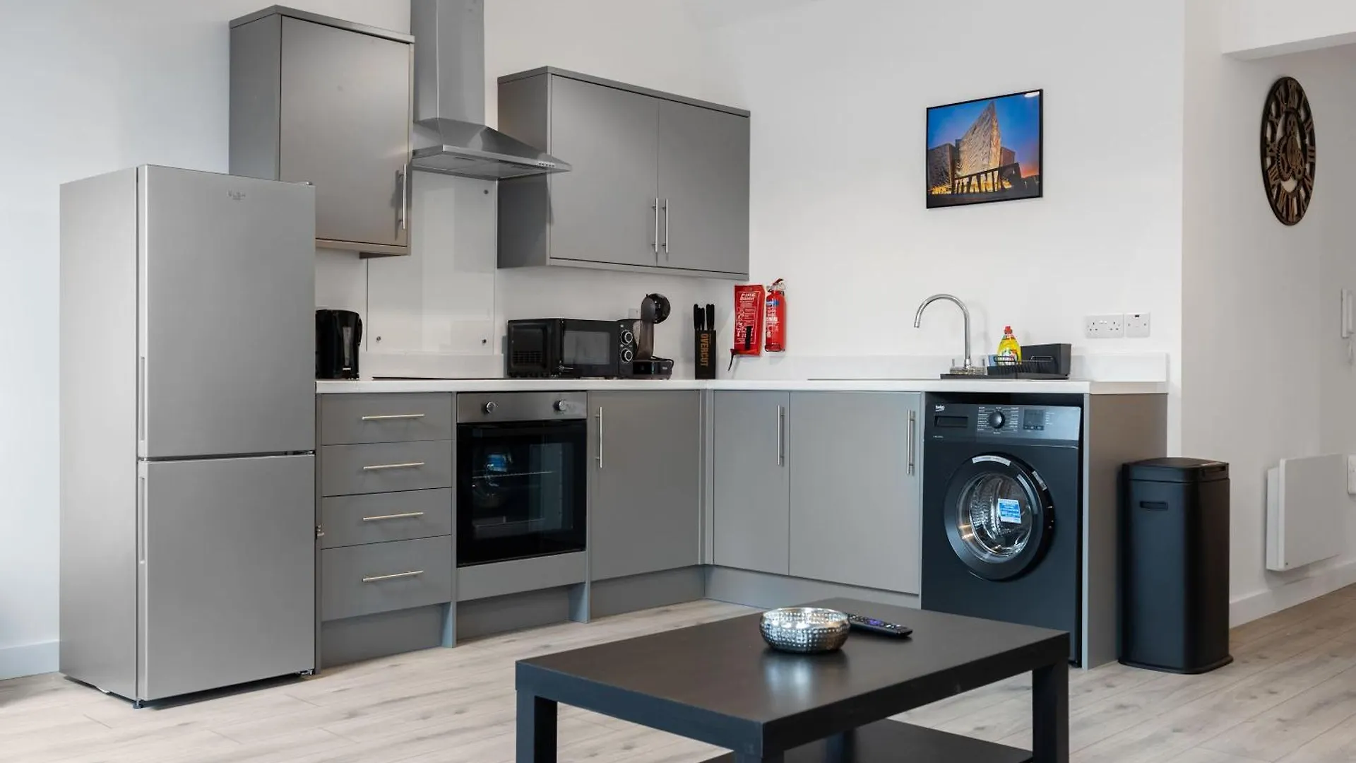 Stunning 1 Bed Penthouse Apartment In East Village, Belfast - Walk To City Centre, Roof Terrace Сasa de vacaciones
