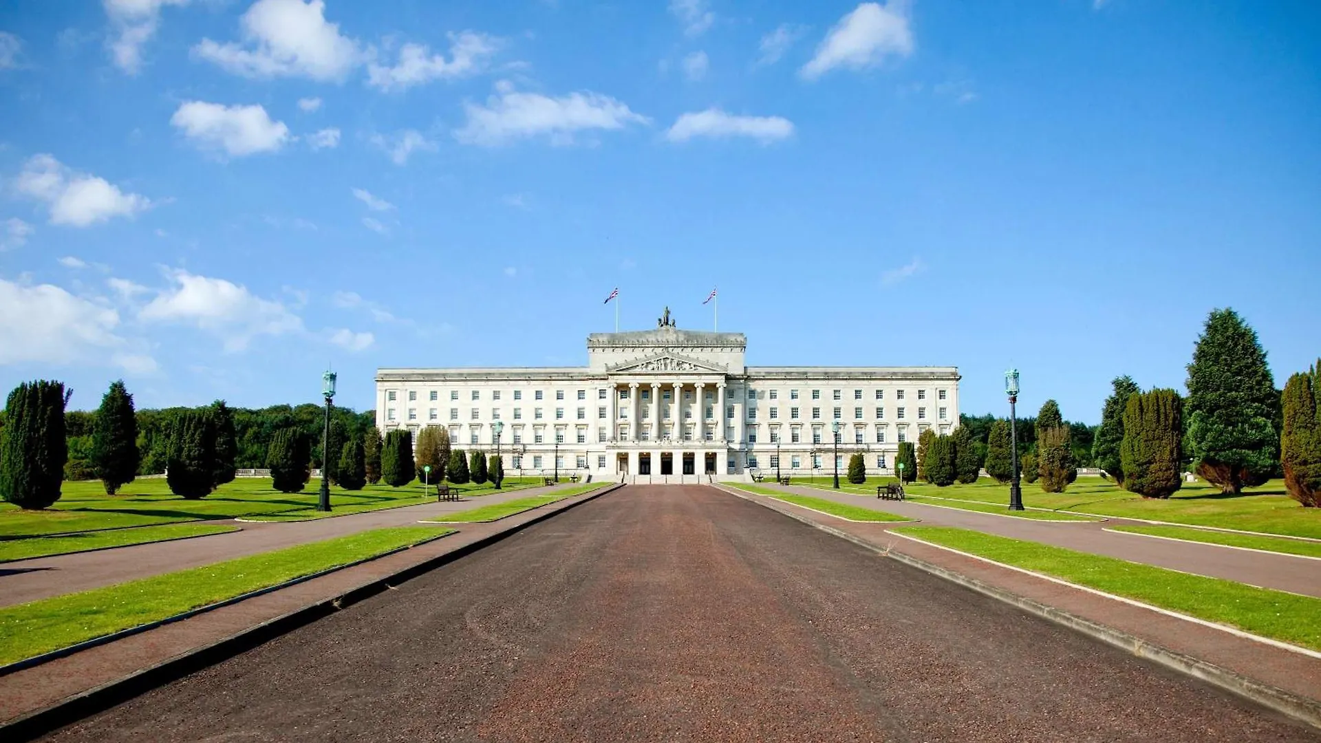 Stunning 1 Bed Penthouse Apartment In East Village, Belfast - Walk To City Centre, Roof Terrace 0*,